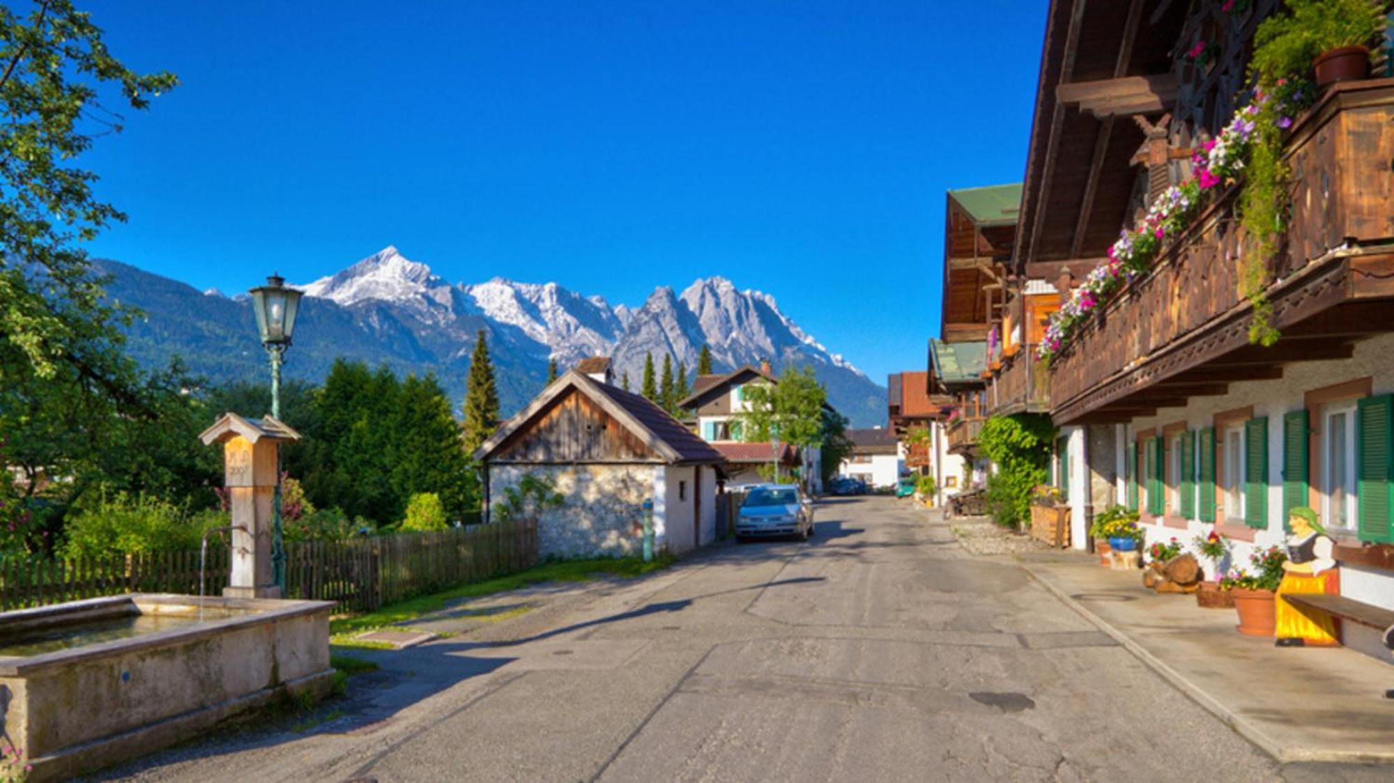 Ferienwohnung Ariane Гармиш-Партенкирхен Экстерьер фото