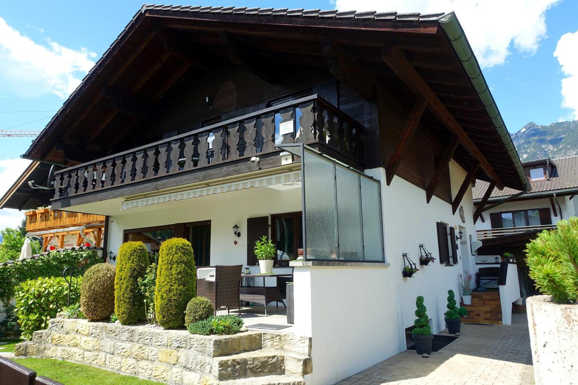 Ferienwohnung Ariane Гармиш-Партенкирхен Экстерьер фото